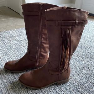 Girls Size 3 Tall Fringe Boots